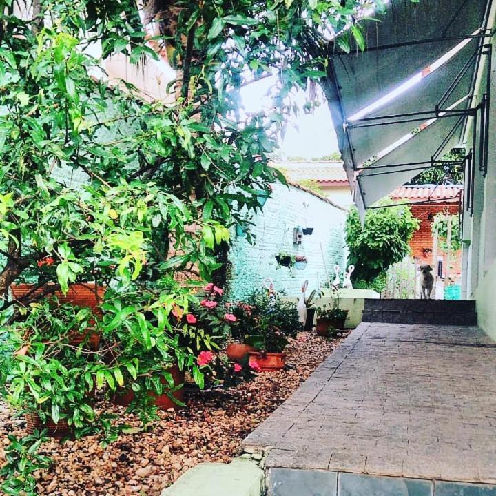 Suites Ambiente Familiar -Prox Do Thermas Águas de São Pedro Bagian luar foto